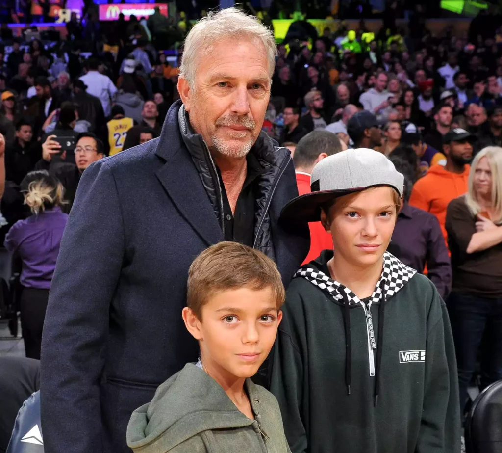 kevin costner kids hayes