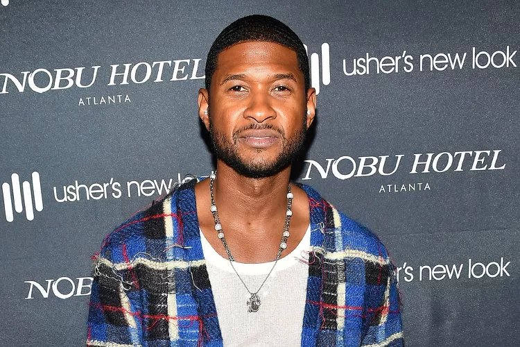 usher super bowl tout